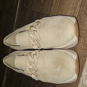 Elegant Beige Women's Loafers